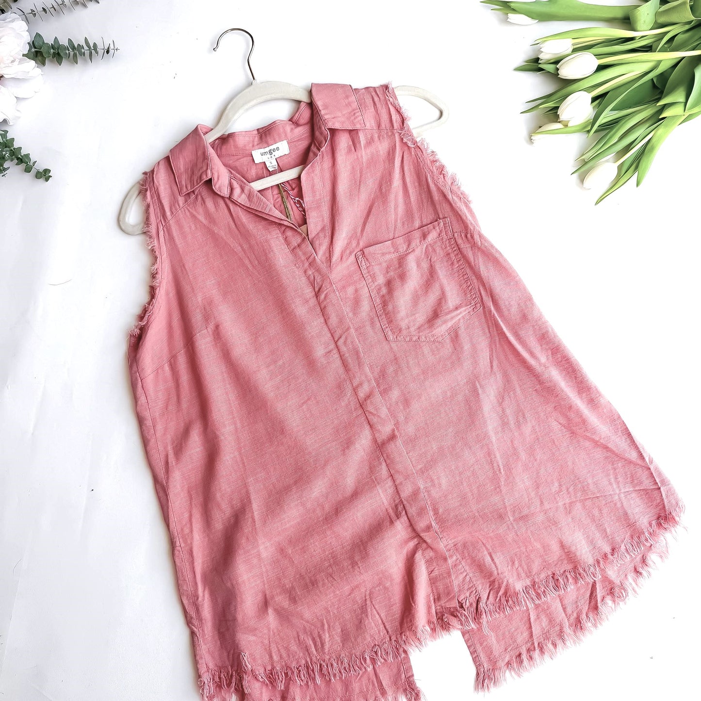 Dusty Rose Frayed Hem Pocket Top