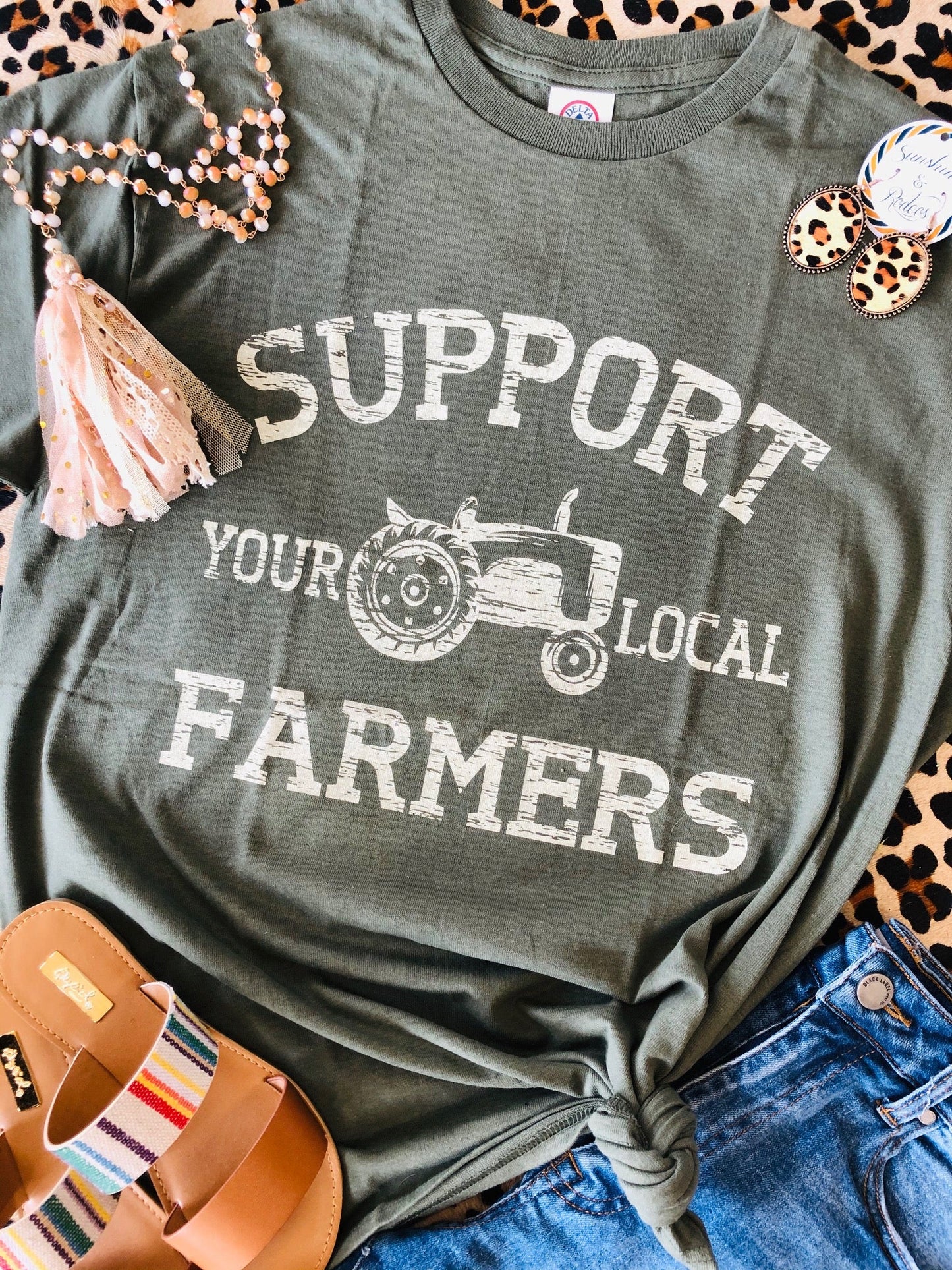 Support Local Farmers Tee - Annor's Boutique