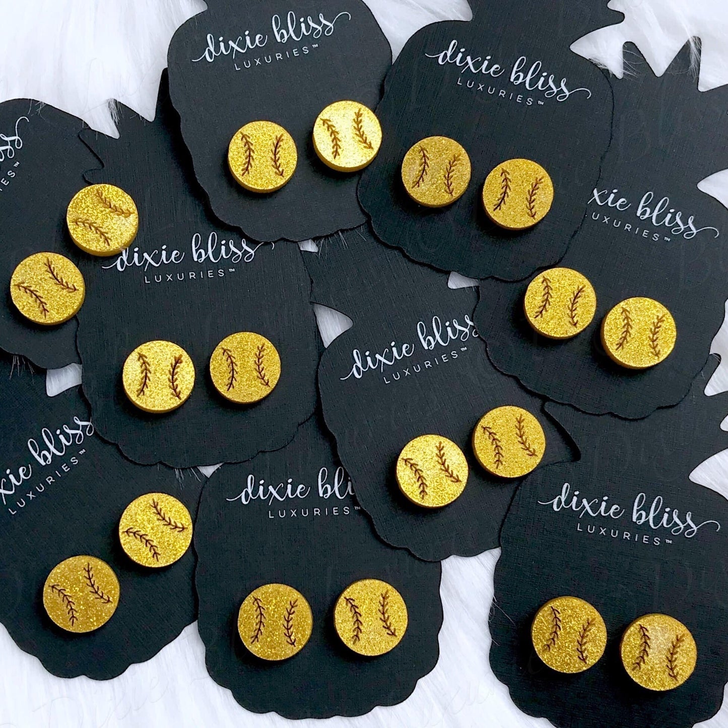 Dixie Bliss Single- BASEBALL & SOFTBALL ACRYLICS - Annor's Boutique