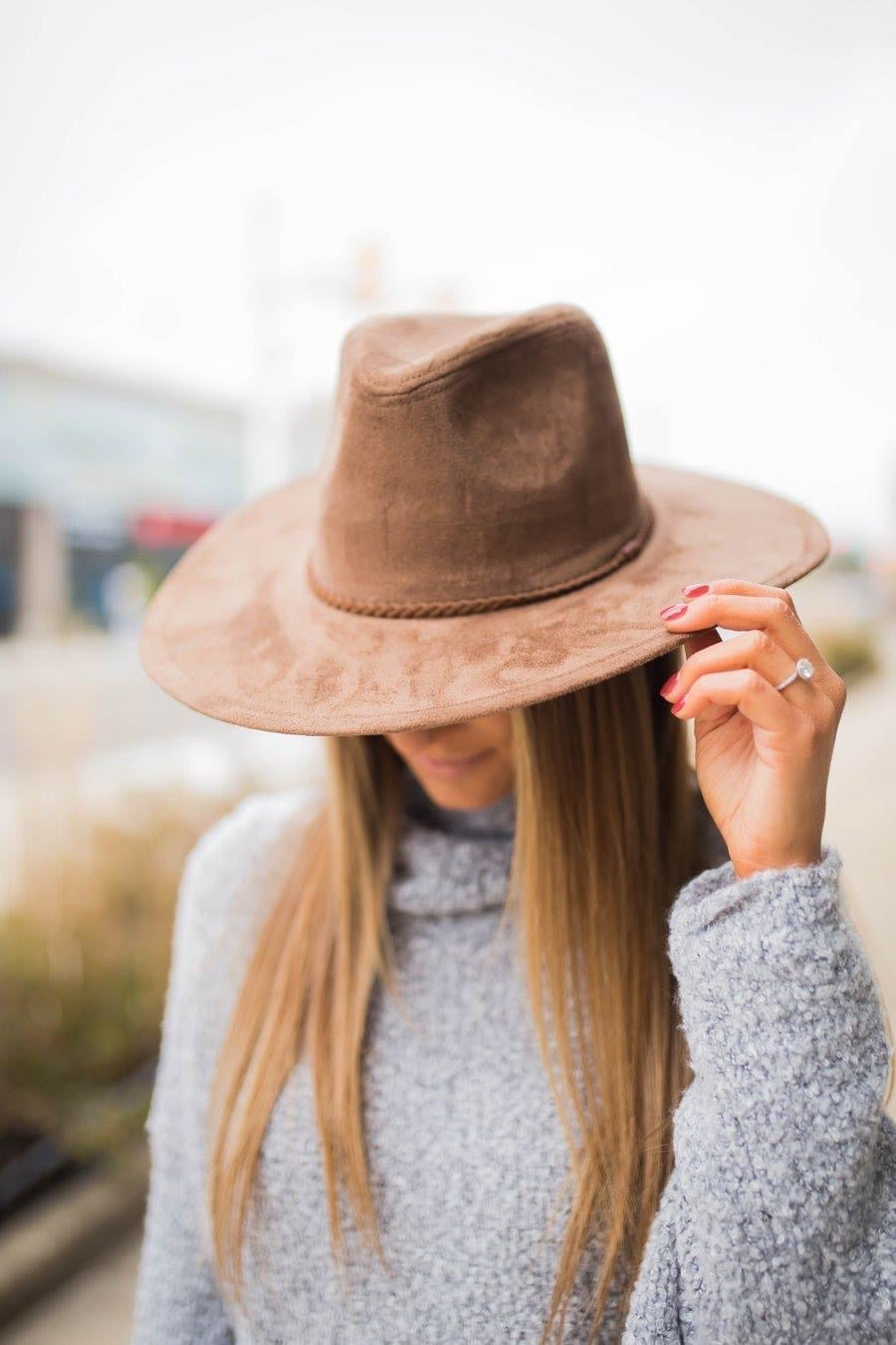 SUEDE HAT