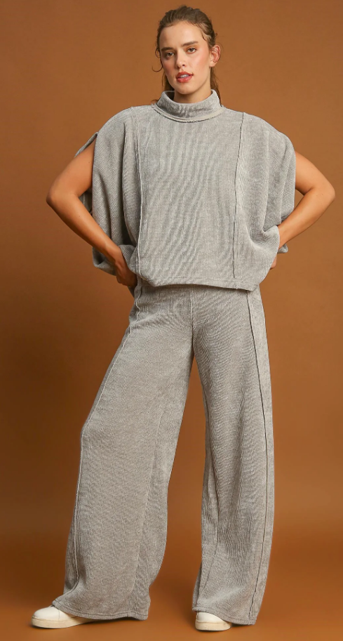 Good in Grey Chenille Poncho Top