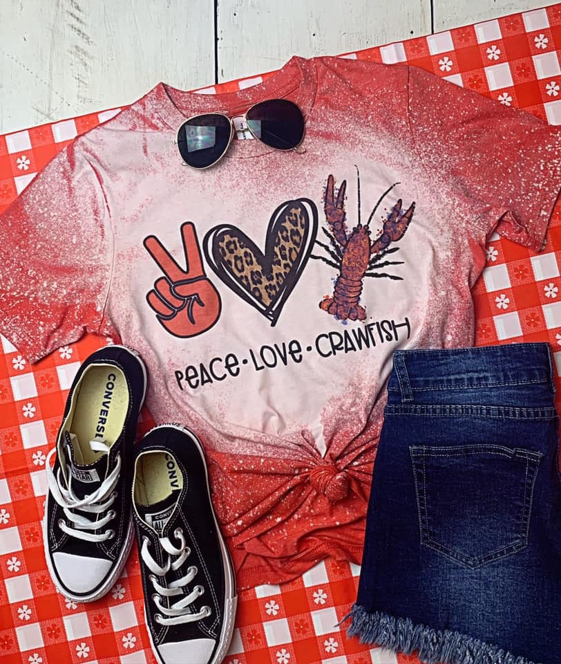 ✌🏼❤️🦞 PEACE-LOVE-CRAWFISH BLEACHED TEE - Annor's Boutique